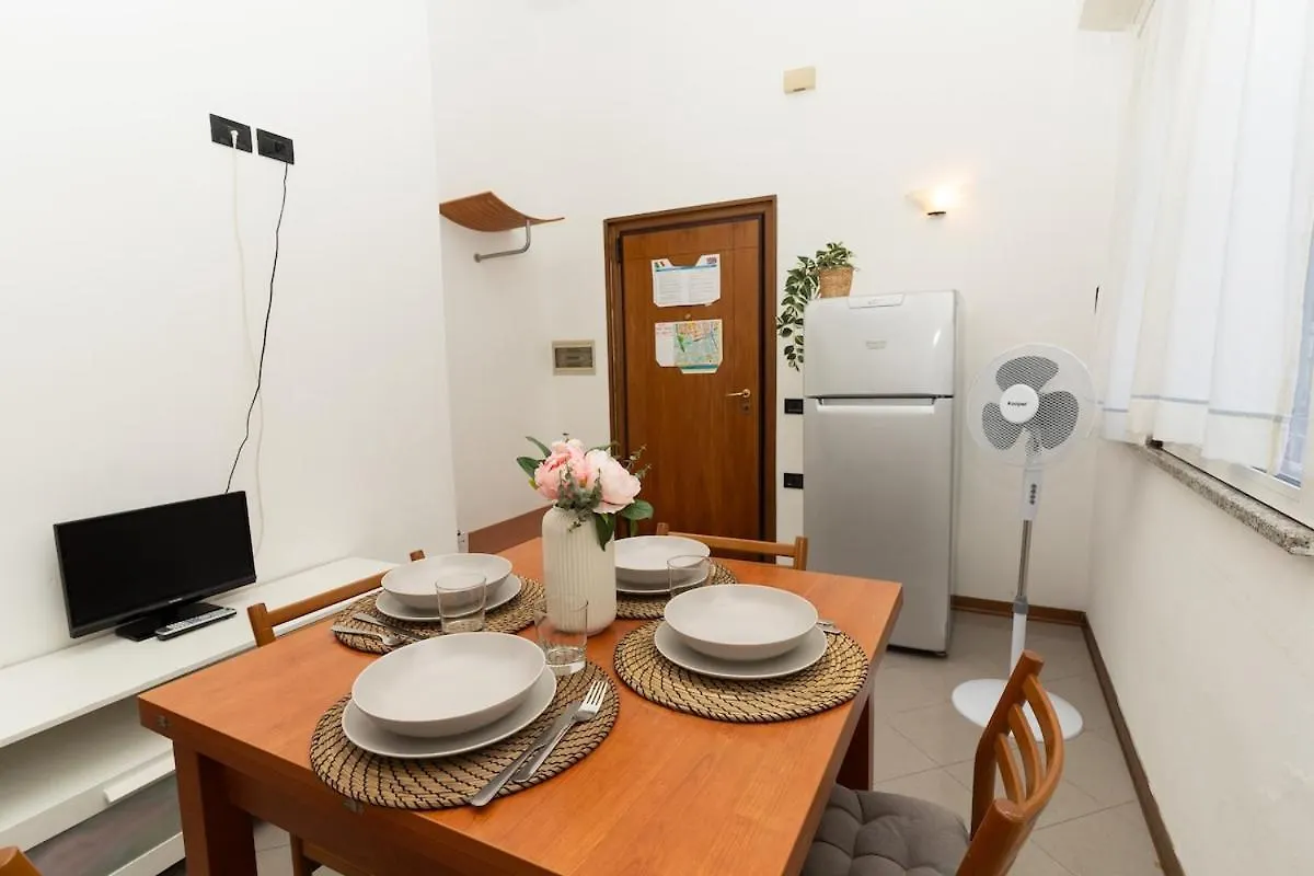 Dolce Riviera Marina Centro Apartment Rimini 0*,